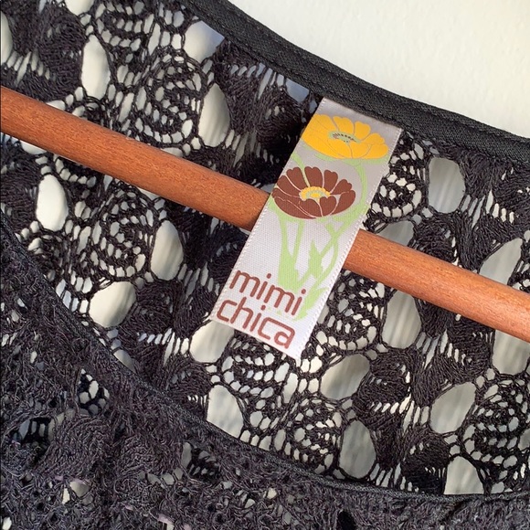 Floral lace top - Picture 2 of 5